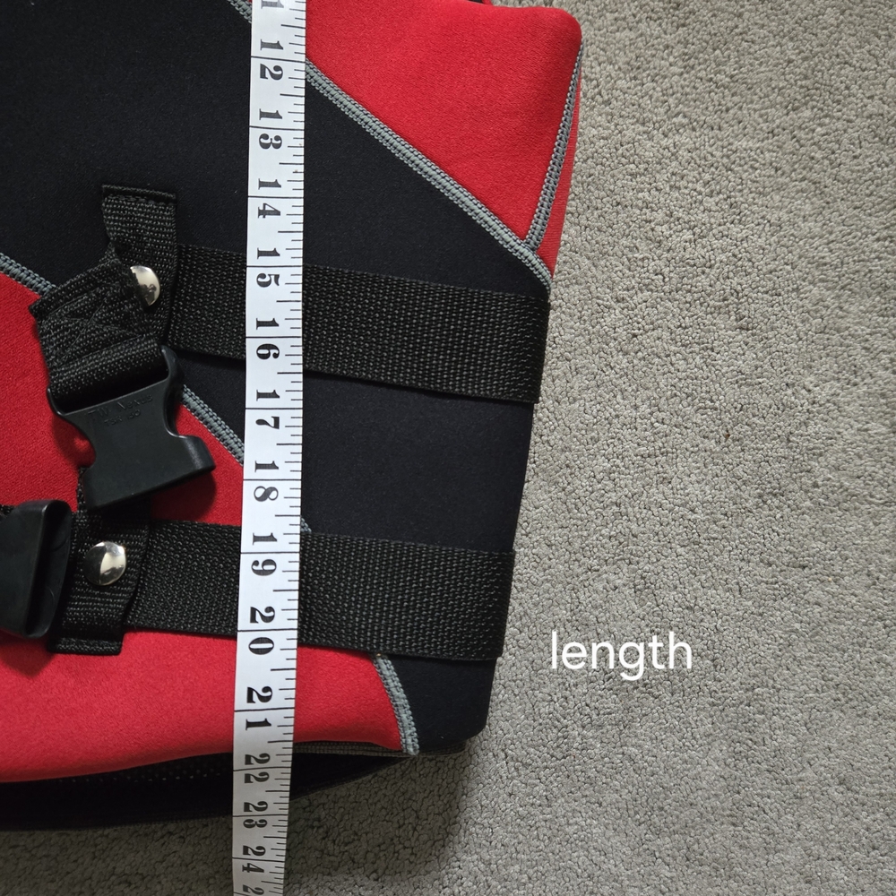 BARE Red and Black Neoprene Life Jacket with Front Zip Size US XL - Picture 4 of 8
